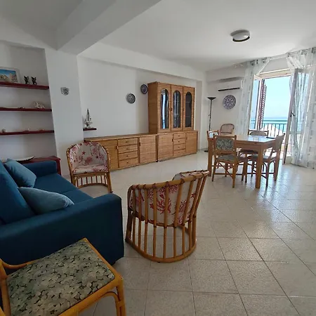 Terrazza Sul Mare By Casa Azzurra דירה *