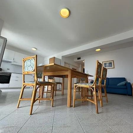 Terrazza Sul Mare By Casa Azzurra * מרינלה דו סלינונטה